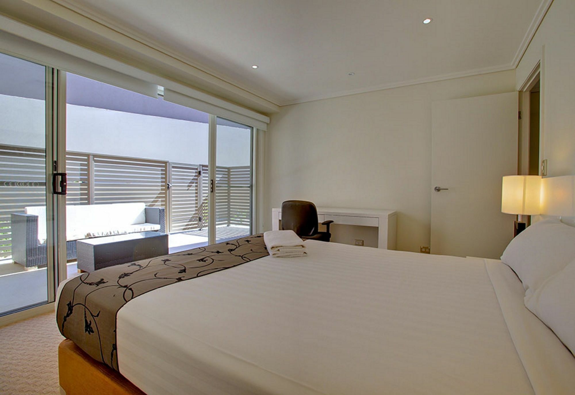 Absolute Beachfront Opal Cove Resort Korora Exterior foto